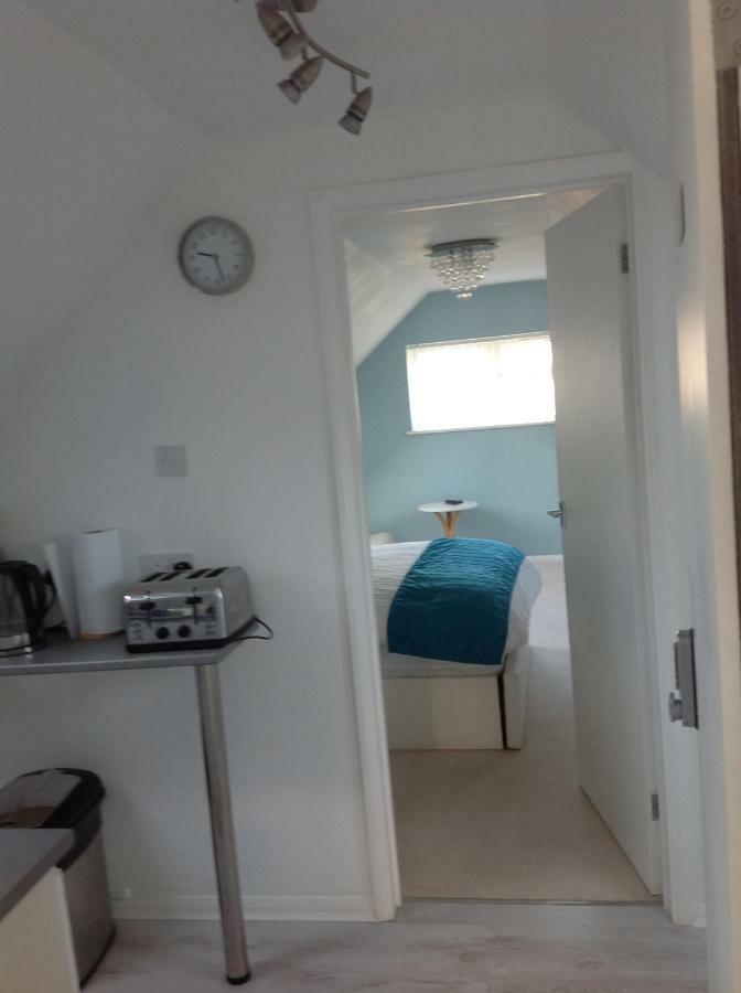Number Forty One Bed & Breakfast ฮิลลิงดัน ภายนอก รูปภาพ