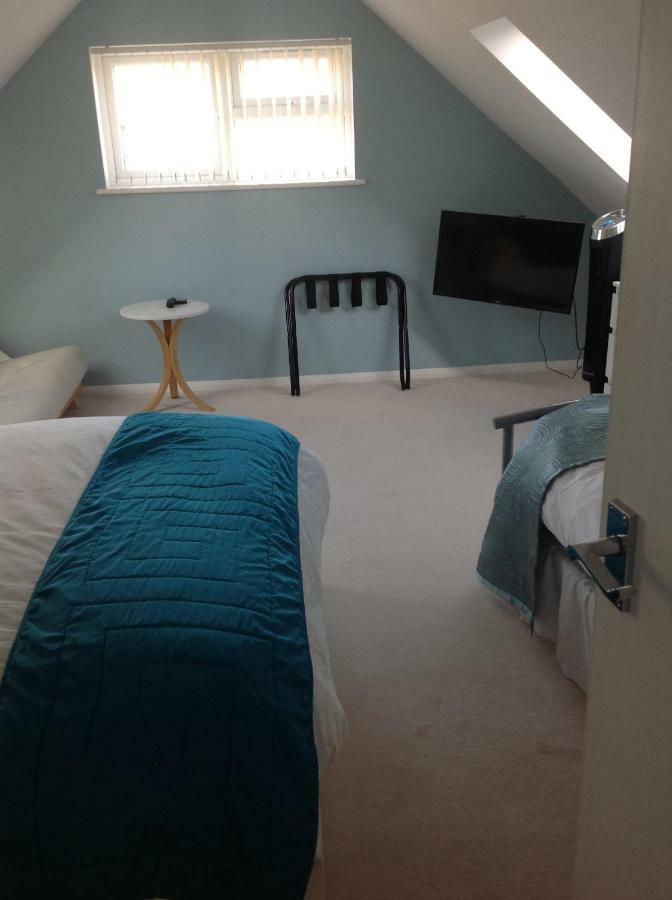 Number Forty One Bed & Breakfast ฮิลลิงดัน ภายนอก รูปภาพ